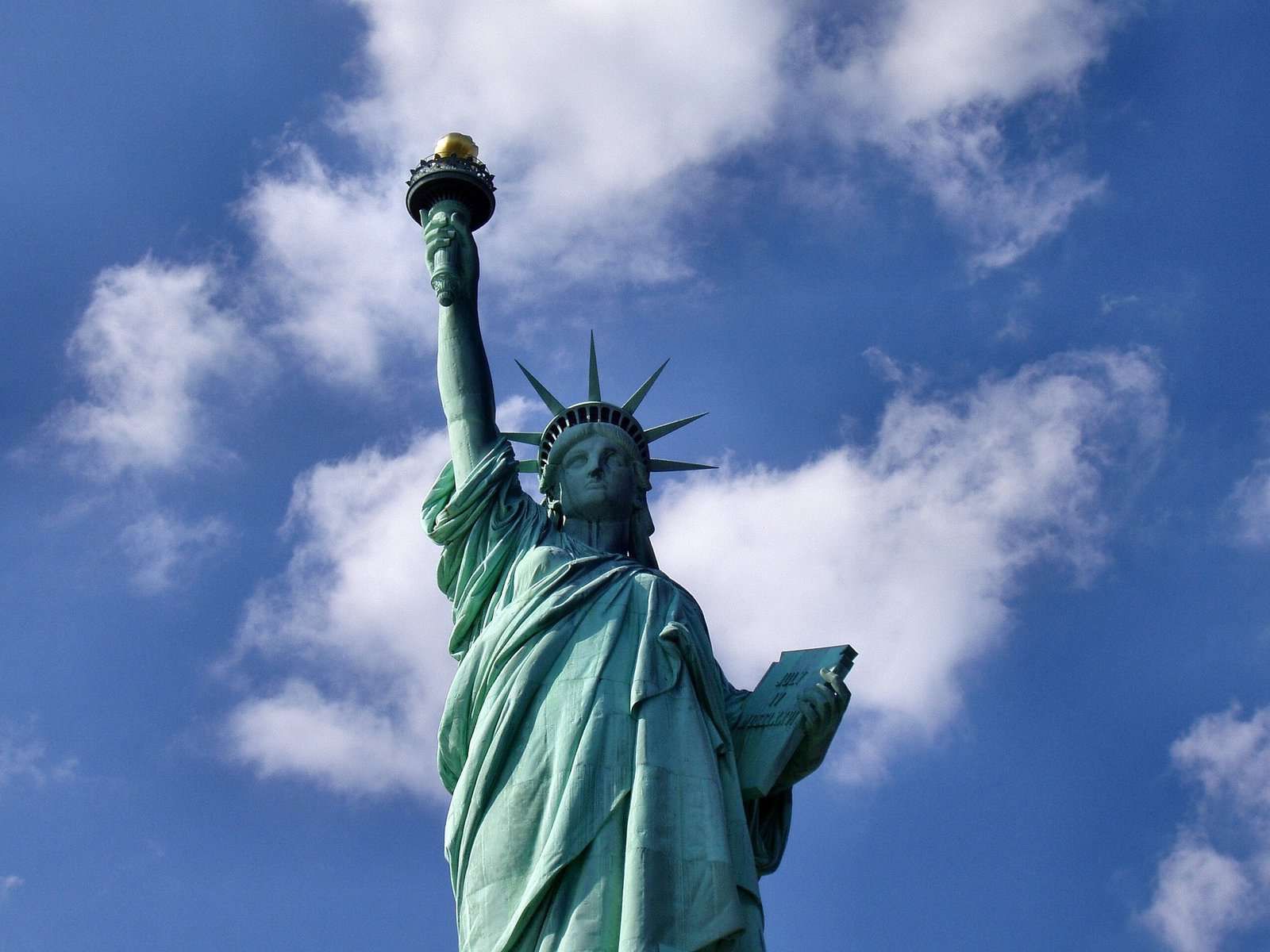 Landesregierung muss Auswirkungen von Einreiseverboten der USA prüfen