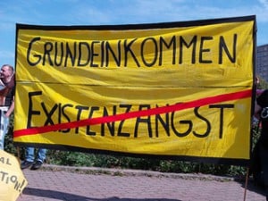 Piraten informieren zum bedingungslosen Grundeinkommen