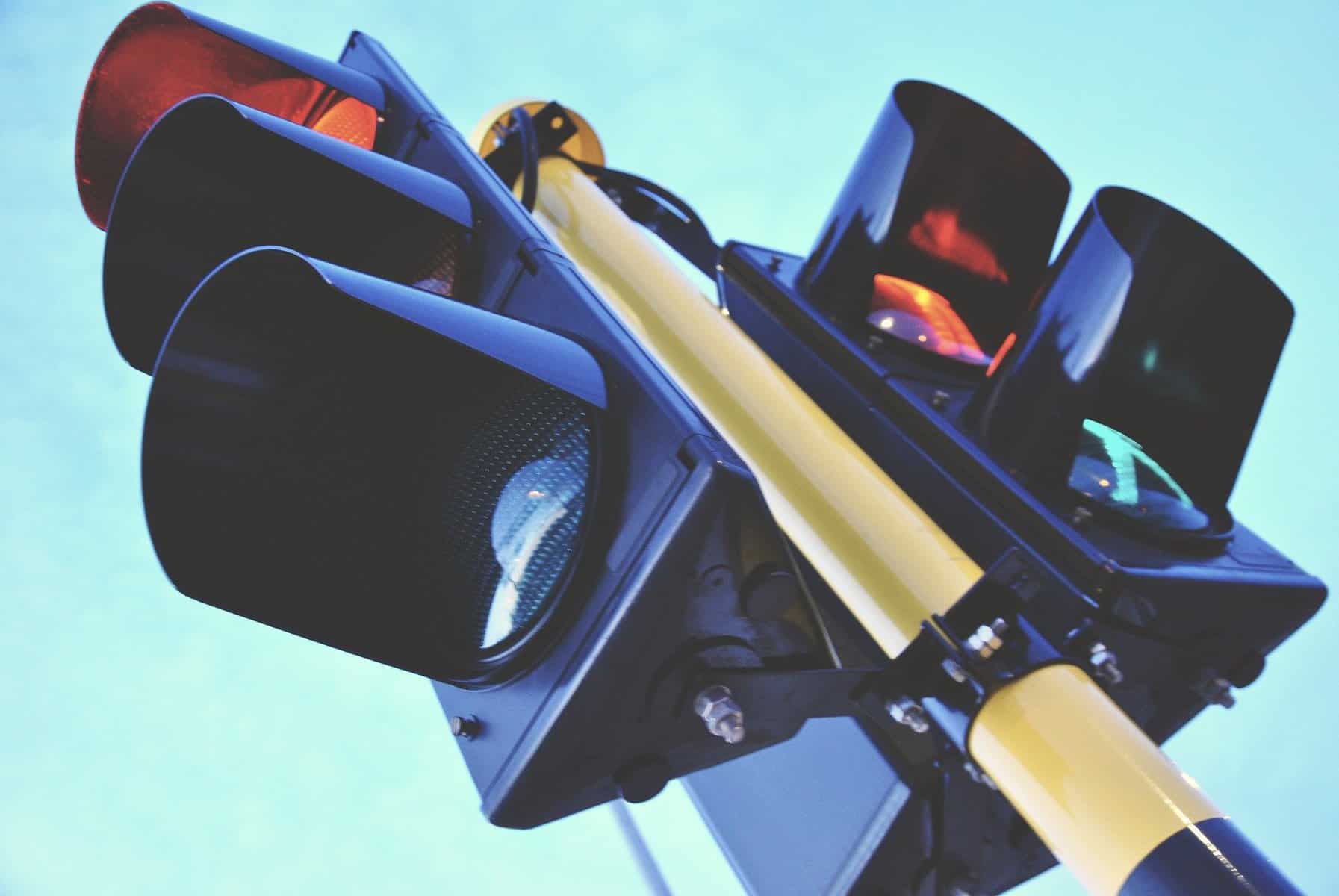 PIRATEN zum Ampel-Koalitionsvertrag: „Gelungen bis demokratiefeindlich“