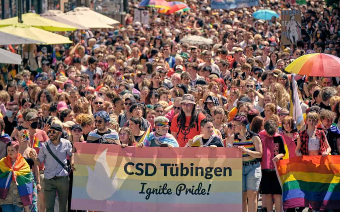 CSD Tübingen – bunte Vielfalt unterm Regenbogen